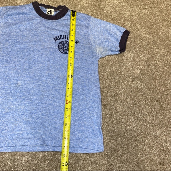 Vintage 80s Michigan Wolverines T Shirt Light Blue Size M Downerwear Made In USA - Picture 7 of 9